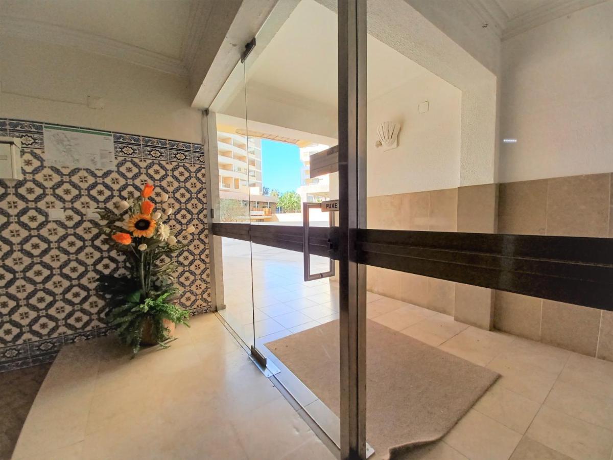 Acropole Beach Apartment Портиман Екстериор снимка
