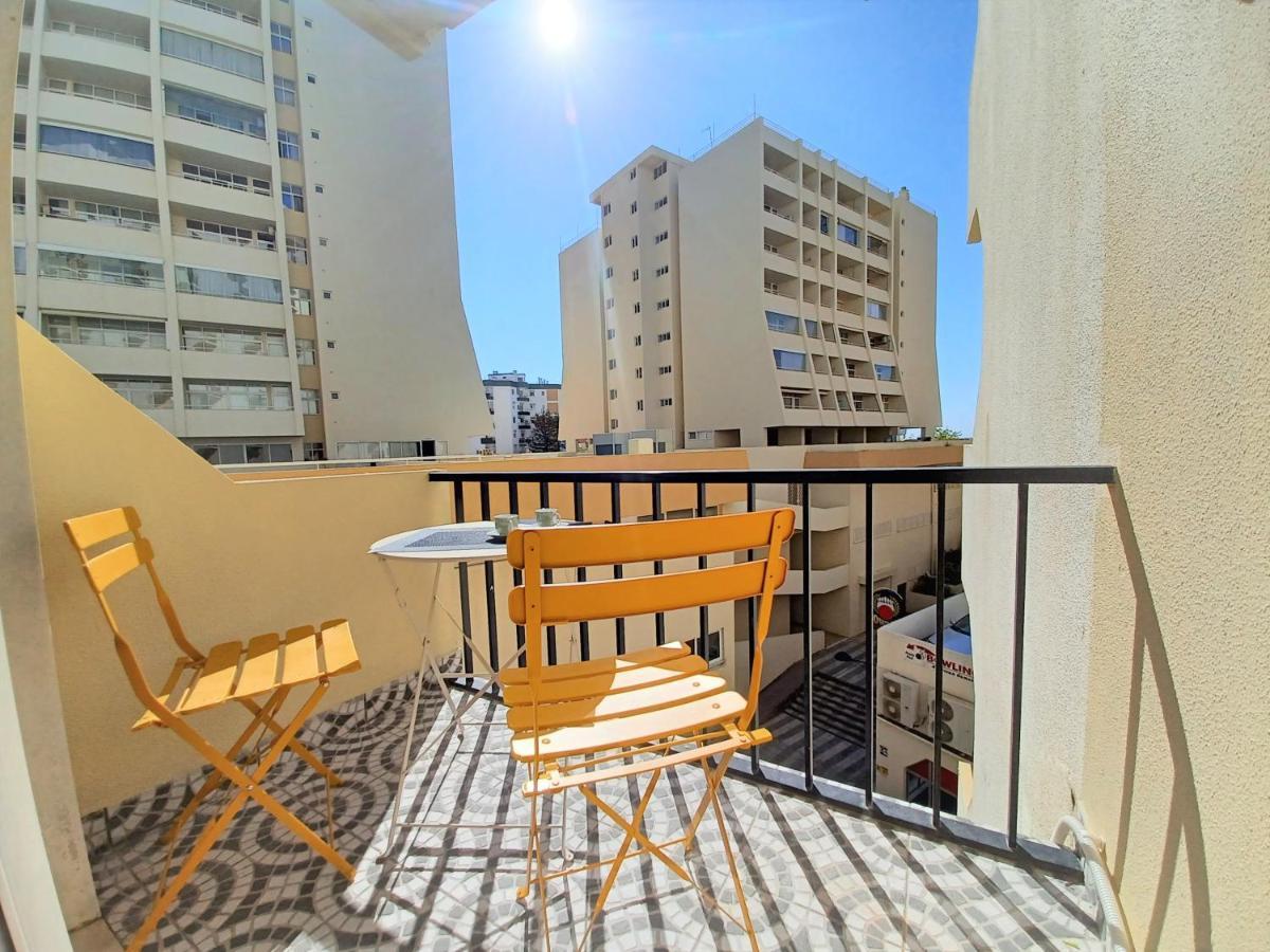 Acropole Beach Apartment Портиман Екстериор снимка